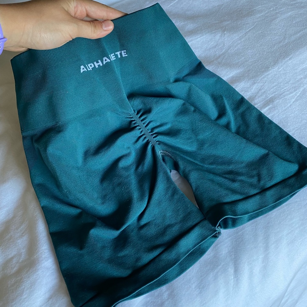 Alphalete Amplify Shorts